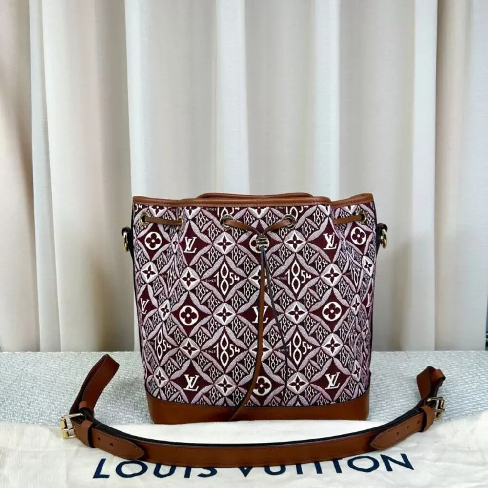 Louis Vuitton Women Pre-Loved Bag Very Good Condition